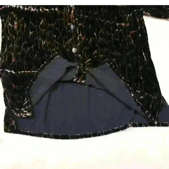 VINTAGE CHICO'S 80s 90s Silk Blend Velour Velvet Cheetah Print Button Up Top Med - Picture 10 of 12